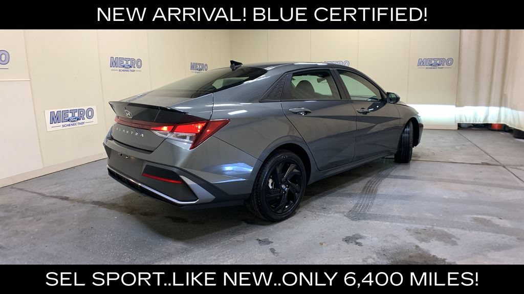 Used 2026 Hyundai Elantra Sport FWD image 3