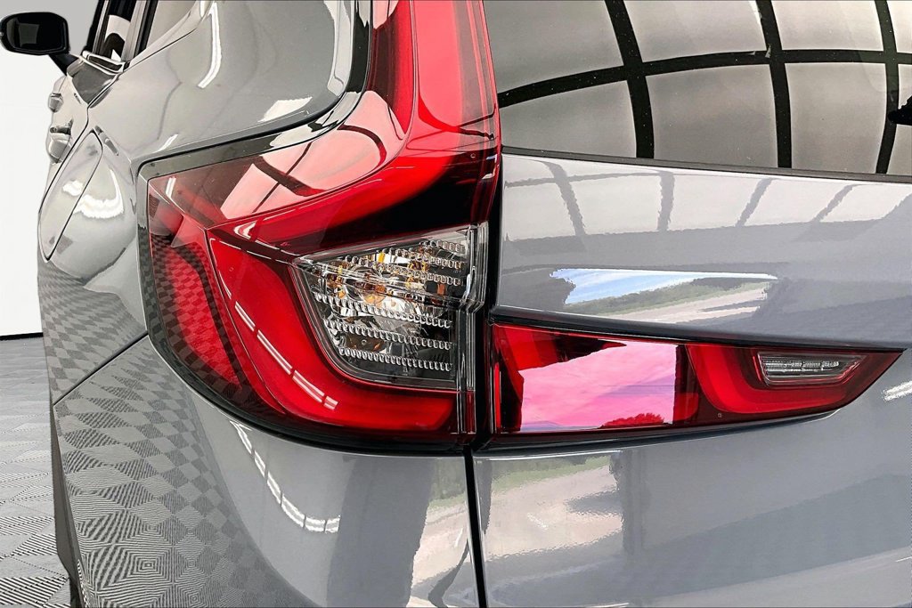 Used 2025 Honda CR-V LX image 30