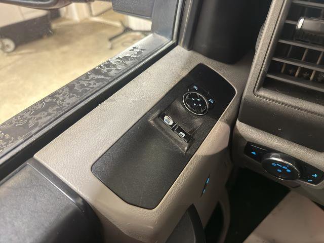 Certified 2017 Ford F250 XL w/ Power Equipment Group image 9