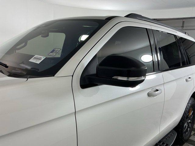 Certified 2025 Ford Expedition Tremor AWD/4WD image 10
