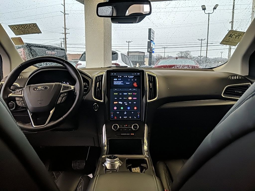 Certified 2024 Ford Edge Titanium w/ Equipment Group 301A image 14