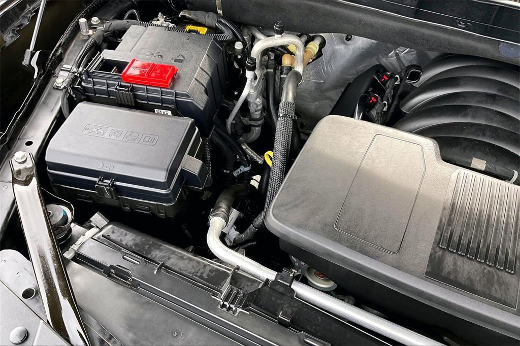 Used 2022 Chevrolet Tahoe Z71 w/ Luxury Package image 32