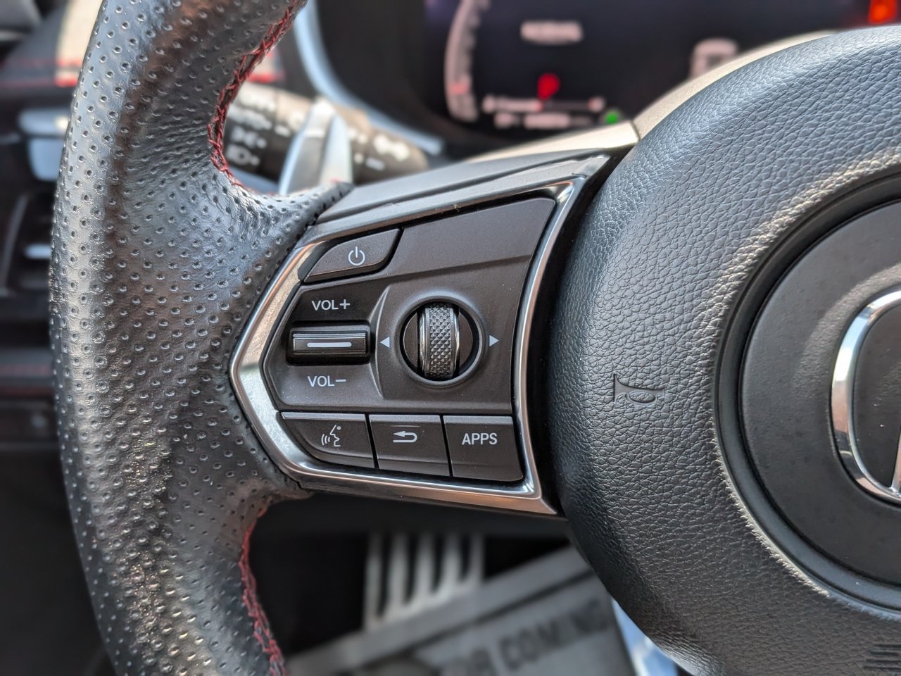 Used 2022 Acura MDX A-Spec AWD/4WD image 32