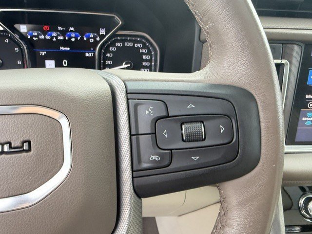 Used 2021 GMC Yukon Denali w/ Denali Premium Package AWD/4WD image 17