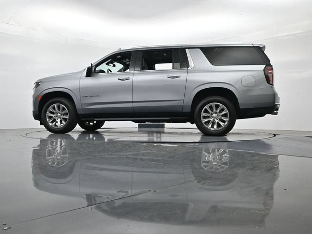 Used 2024 Chevrolet Suburban Premier AWD/4WD image 42