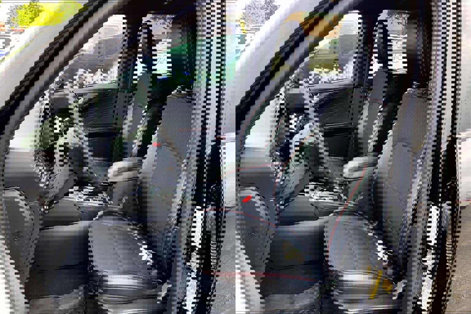 Certified 2023 Ford Escape ST-Line w/ Tech Pack #1 FWD image 10