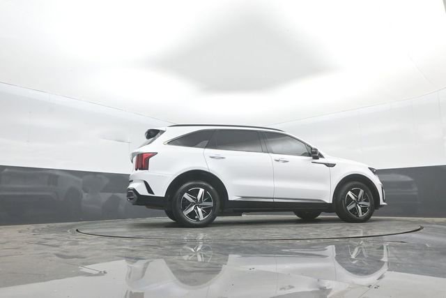 Used 2022 Kia Sorento S w/ Panoramic Sunroof Package FWD image 39