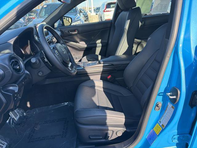 Used 2024 Lexus IS 500 image 15