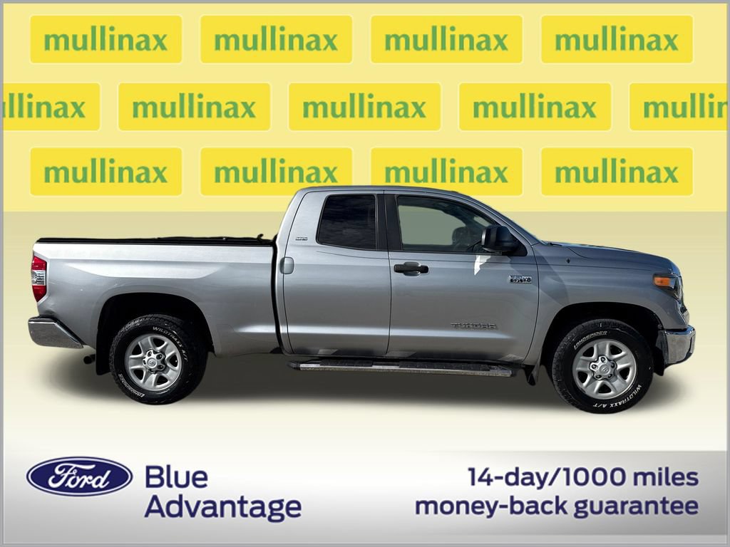Used 2018 Toyota Tundra SR5 w/ SR5 Upgrade Package RWD image 2