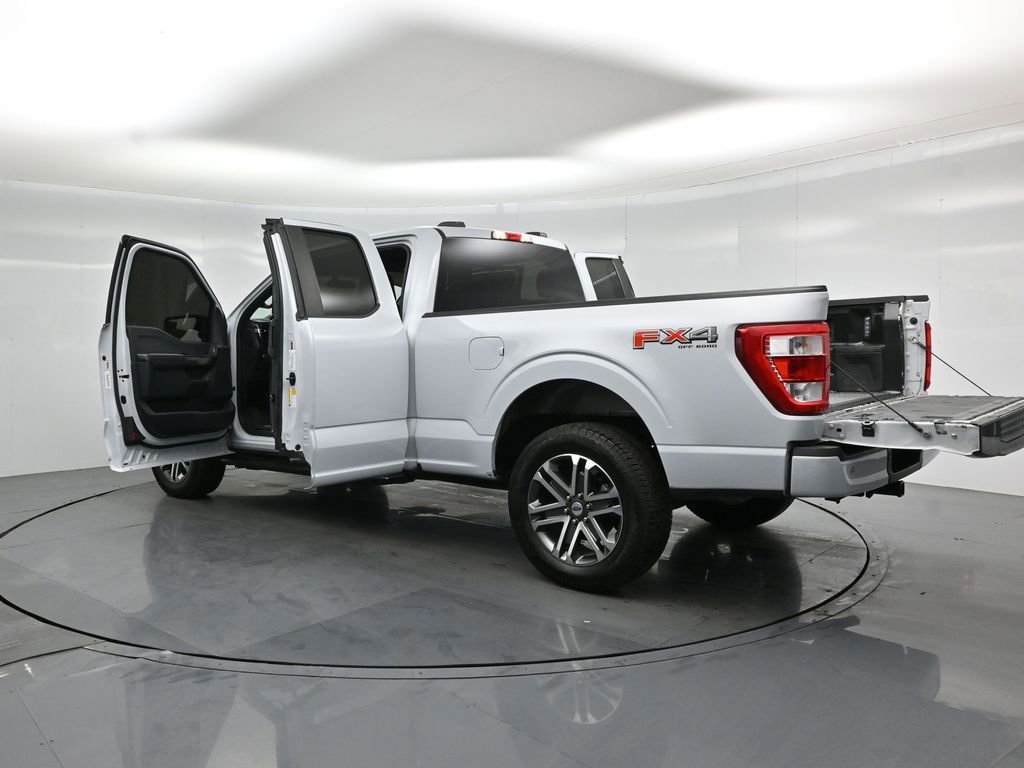 Certified 2022 Ford F150 XL w/ STX Appearance Package AWD/4WD image 31
