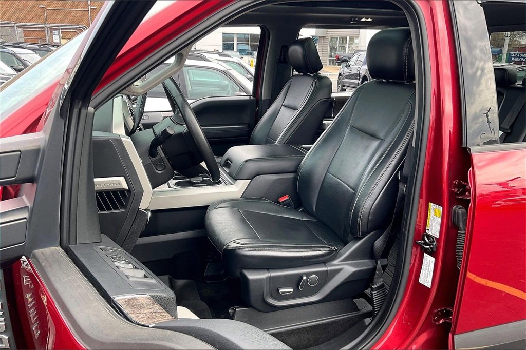 Certified 2017 Ford F250 Lariat w/ Lariat Ultimate Package image 24