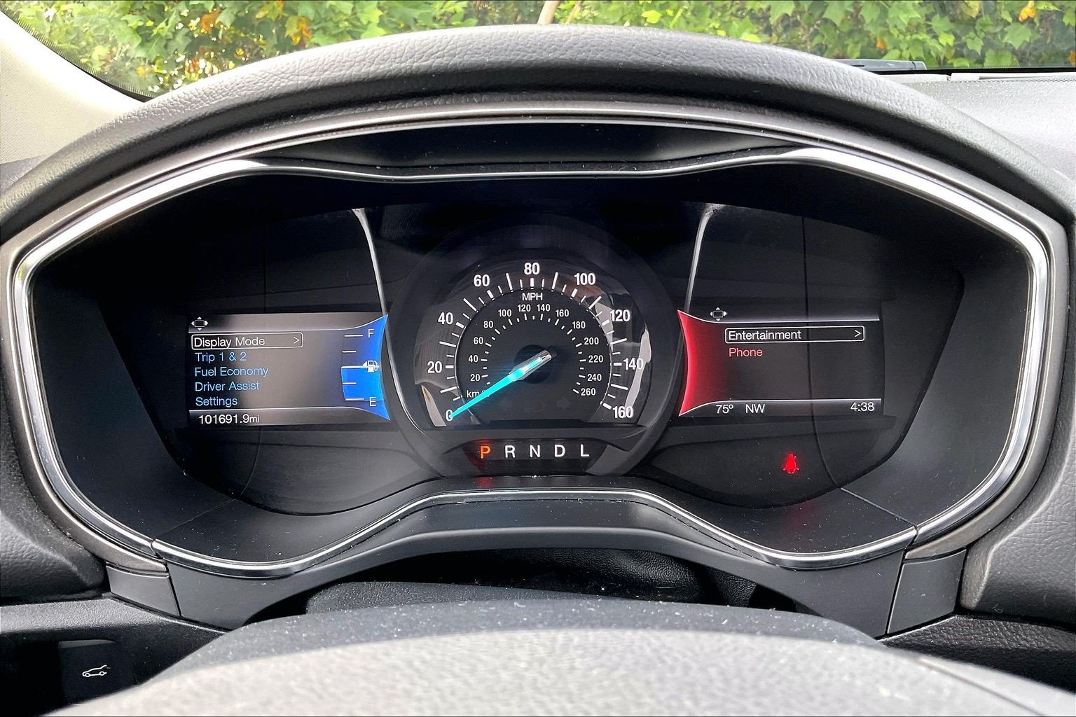 Certified 2017 Ford Fusion SE w/ Fusion SE Technology Package FWD image 20