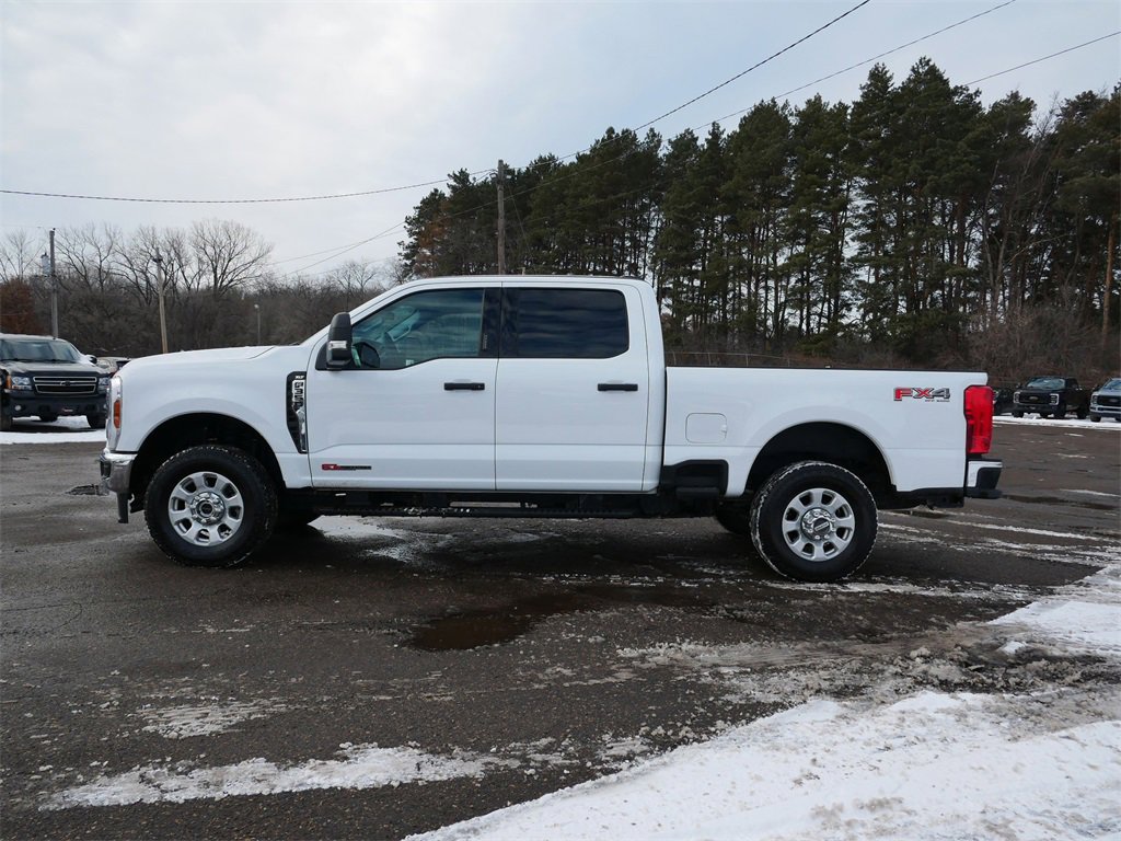 Certified 2024 Ford F350 XLT w/ FX4 Off-Road Package image 5