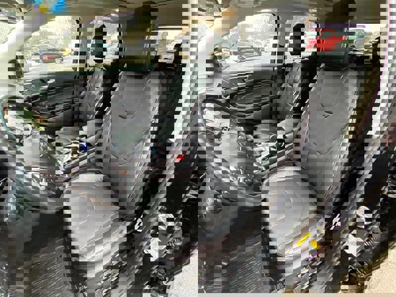 Certified 2018 Ford Edge Titanium w/ Technology Package image 23