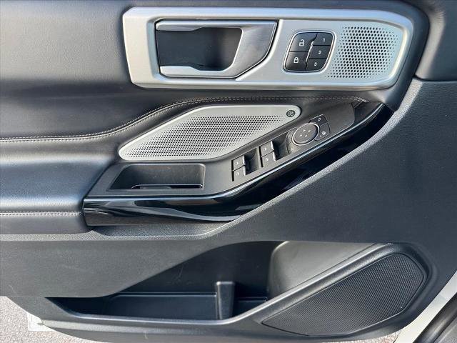 Certified 2023 Ford Explorer Platinum w/ Technology Package image 20