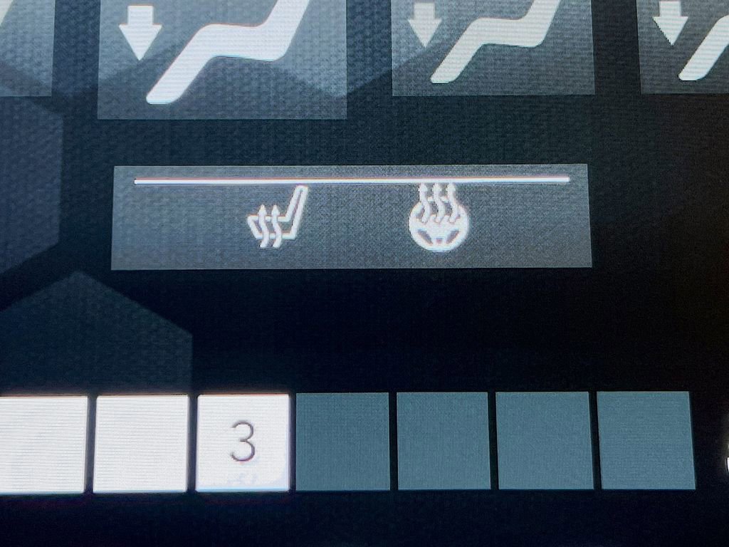 Used 2022 Jeep Cherokee Latitude image 20