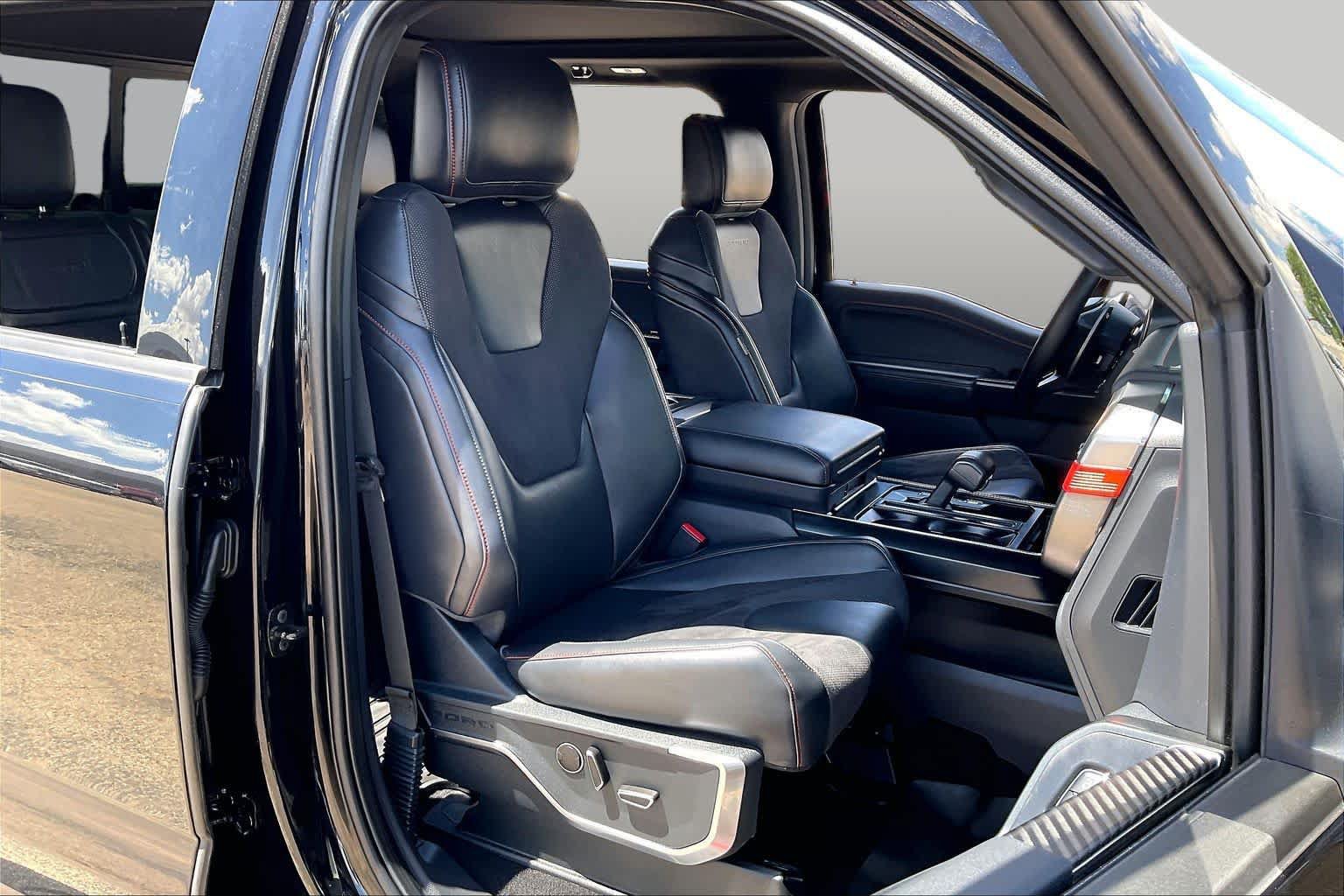 Certified 2025 Ford F150 Raptor AWD/4WD image 9