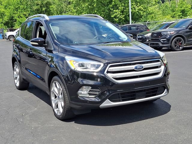 Certified 2019 Ford Escape Titanium AWD/4WD image 2