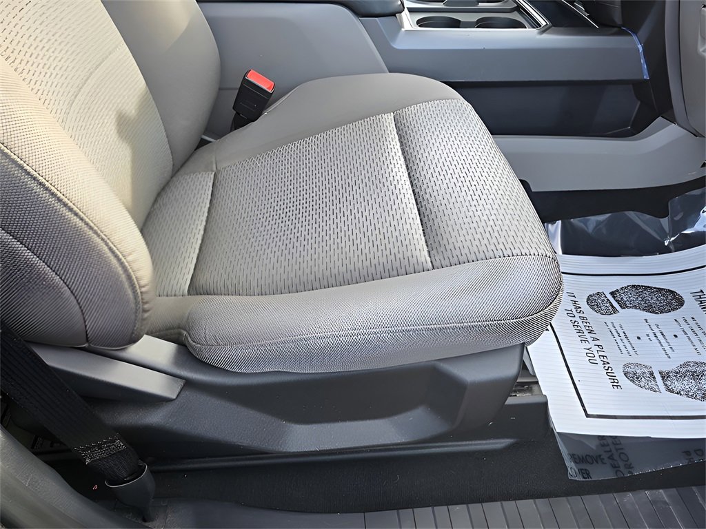 Certified 2022 Ford F250 XLT w/ XLT Premium Package image 29