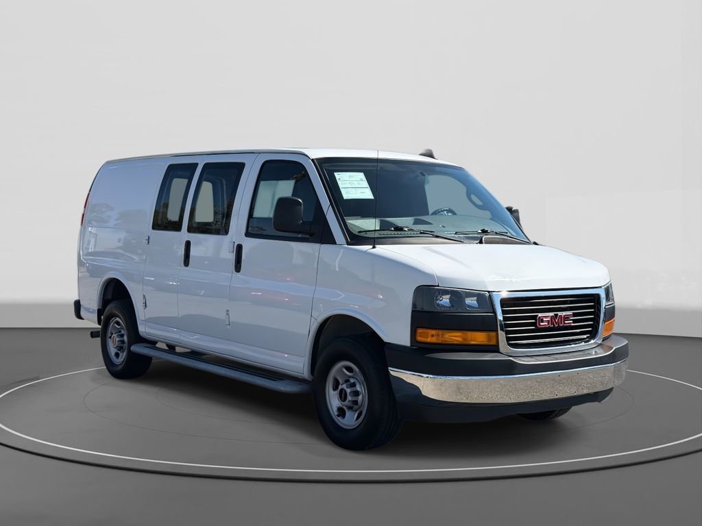 Used 2024 GMC Savana 2500 w/ Driver Convenience Package image 5