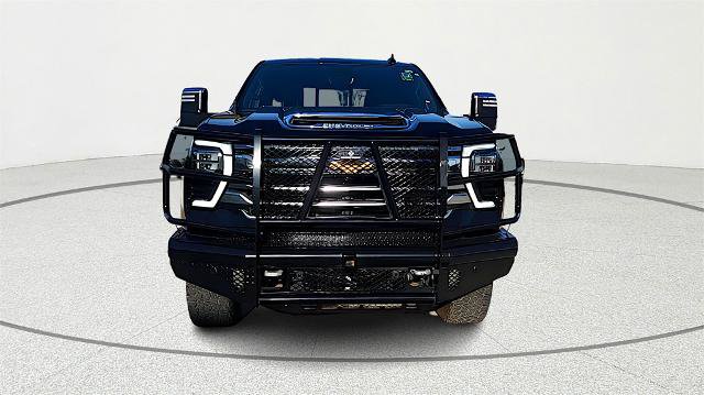 Used 2024 Chevrolet Silverado 3500 High Country w/ High Country Premium Package image 2