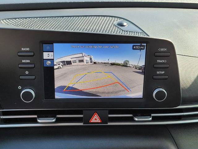 Used 2025 Hyundai Elantra SE FWD image 18