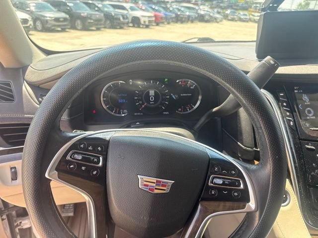Used 2019 Cadillac Escalade Luxury AWD/4WD image 24