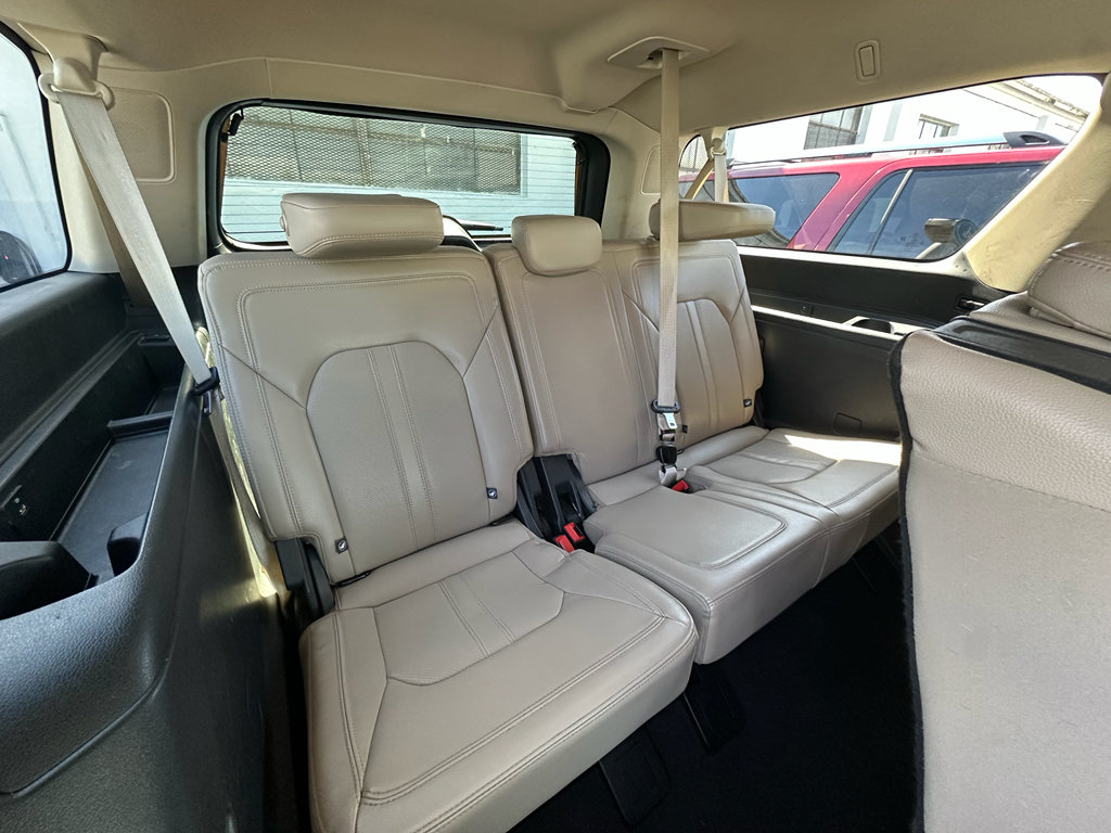 Certified 2024 Ford Expedition Max Limited AWD/4WD image 33