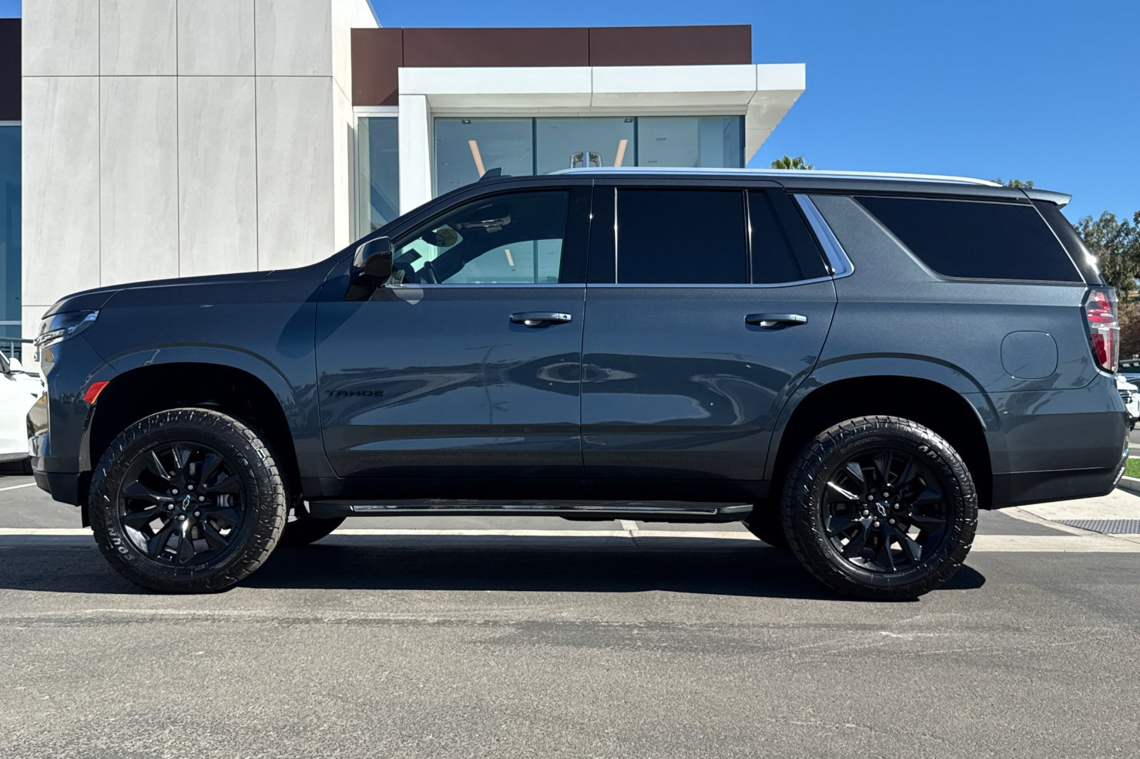 Used 2021 Chevrolet Tahoe LS AWD/4WD image 6