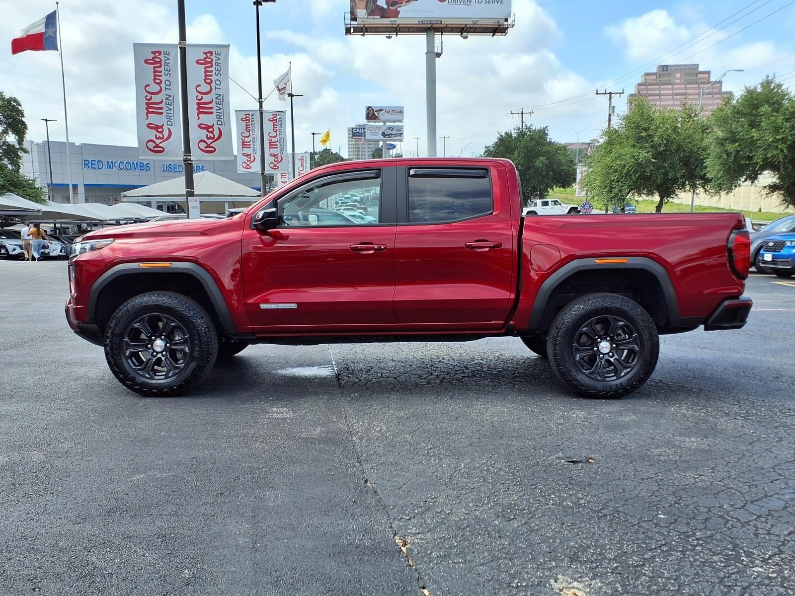 Used 2024 GMC Canyon Elevation w/ Convenience Package RWD image 9