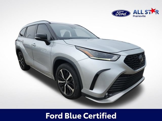 Used 2022 Toyota Highlander XSE FWD image 1