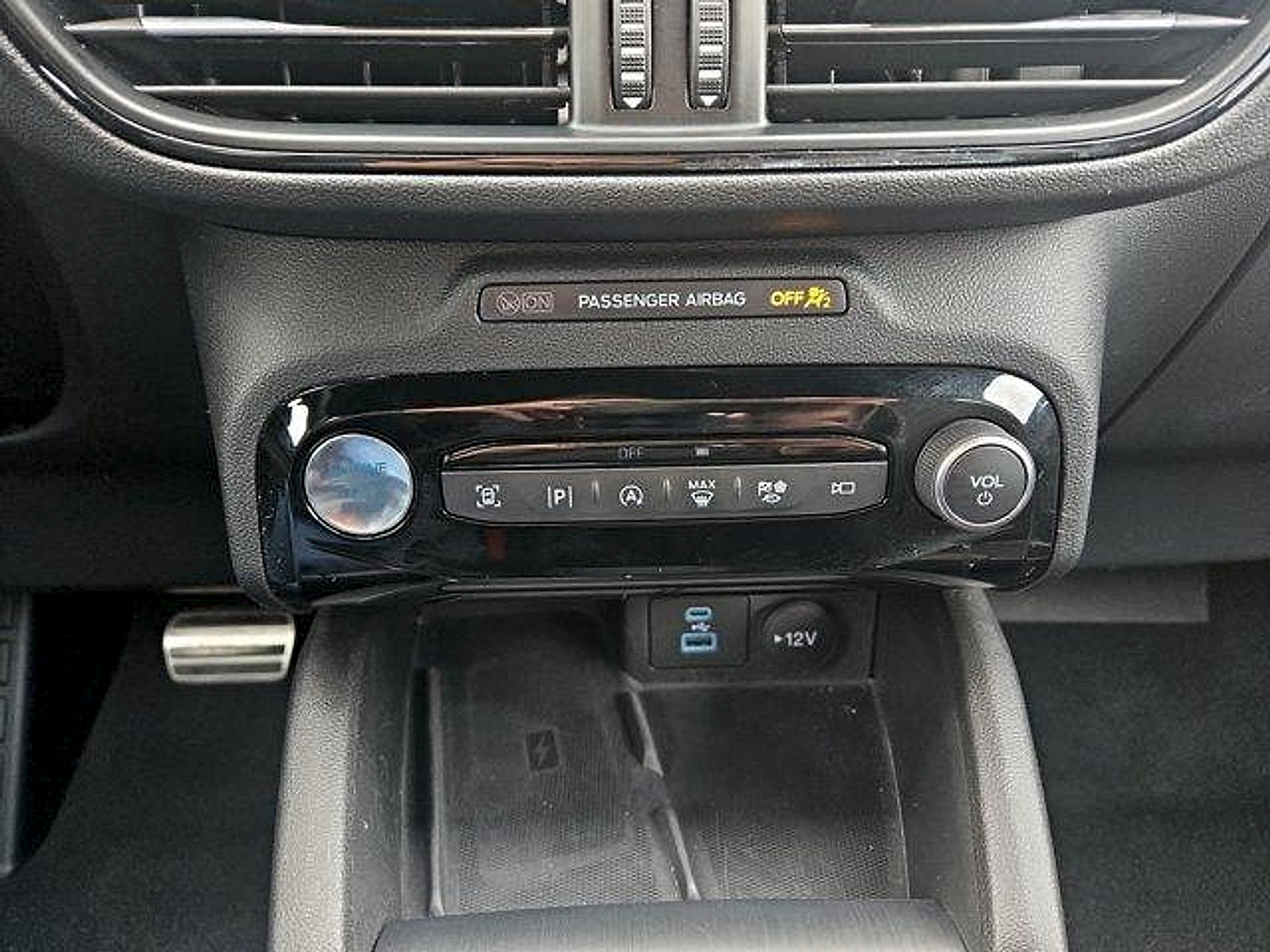 Certified 2023 Ford Escape ST-Line Elite AWD/4WD image 20