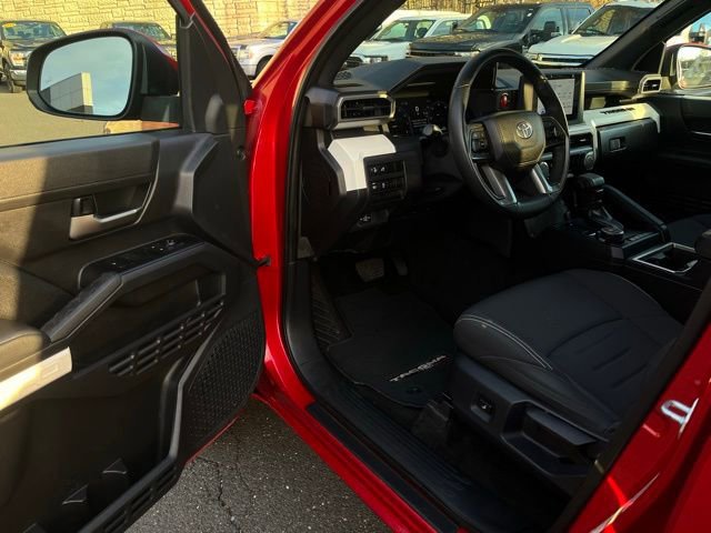 Used 2024 Toyota Tacoma TRD Sport image 13