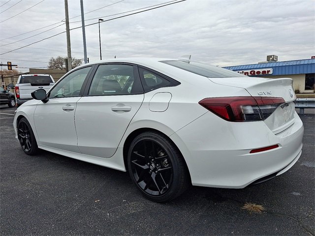 Used 2025 Honda Civic Sport image 5