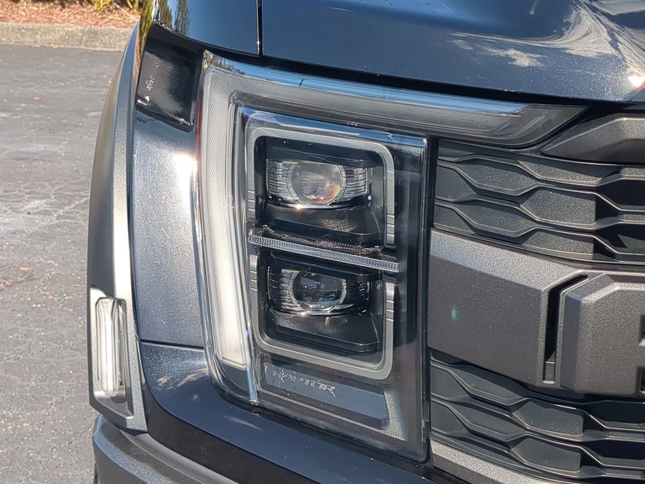 Certified 2023 Ford F150 Raptor w/ Raptor Carbon Fiber Package image 10