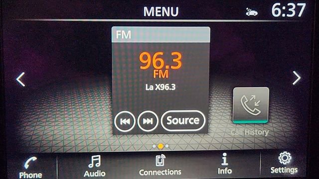 Used 2024 Nissan Rogue SV image 13