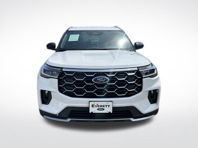Certified 2026 Ford Explorer Platinum AWD/4WD image 2