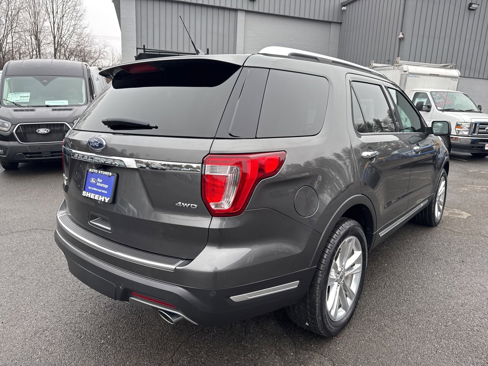 Certified 2019 Ford Explorer Limited w/ Ford Safe & Smart Package image 13