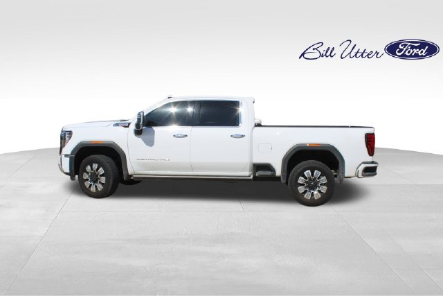 Used 2025 GMC Sierra 2500 Denali w/ Denali Reserve Package AWD/4WD image 8