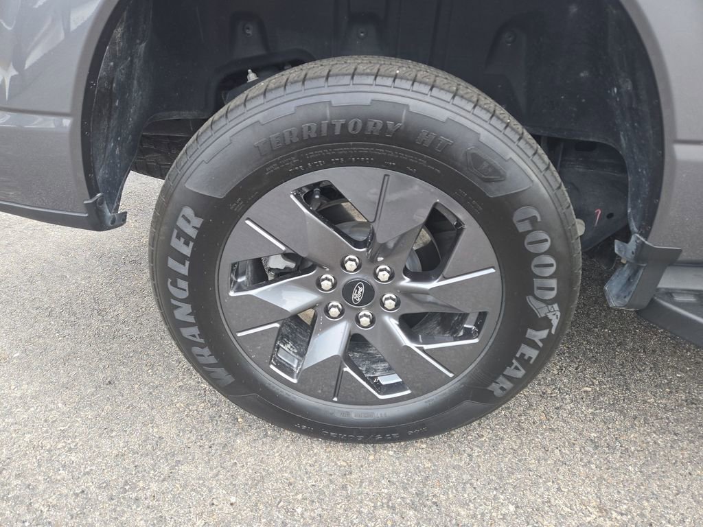 Certified 2025 Ford F150 Lightning Flash AWD/4WD image 2