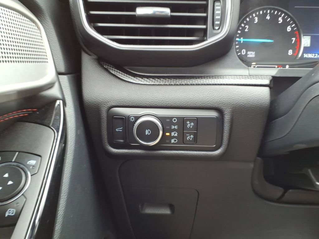 Certified 2023 Ford Explorer ST-Line w/ Class IV Trailer Tow Package image 17