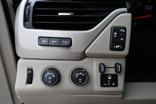 Used 2020 GMC Yukon Denali image 38