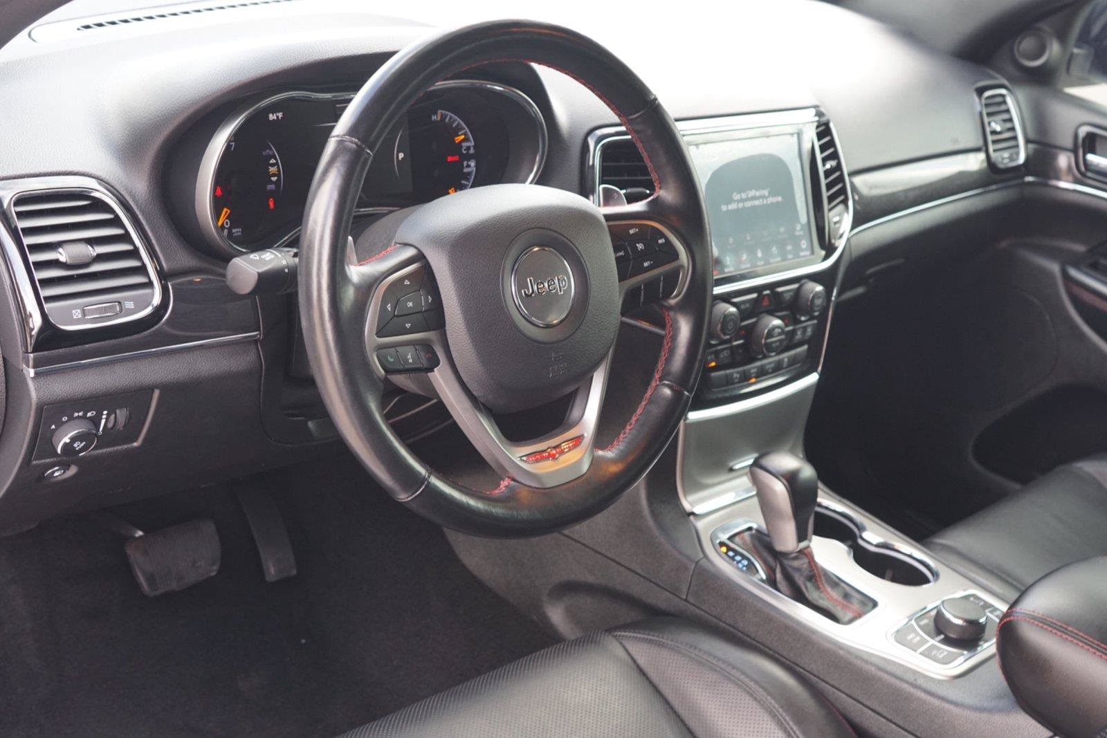 Used 2021 Jeep Grand Cherokee Trailhawk w/ Trailhawk Luxury Group AWD/4WD image 9