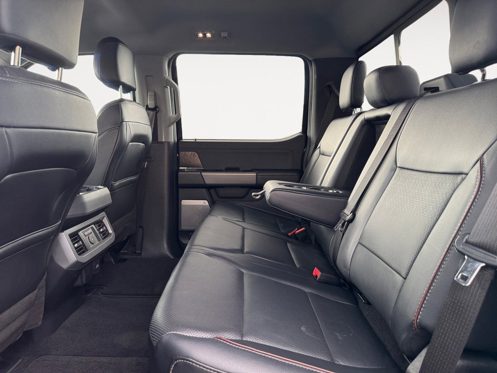 Certified 2023 Ford F250 Lariat w/ Lariat Ultimate Package AWD/4WD image 13