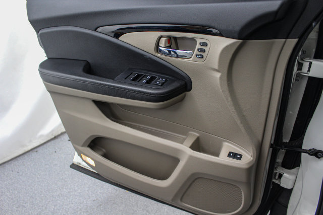 Used 2019 Honda Pilot Touring image 25