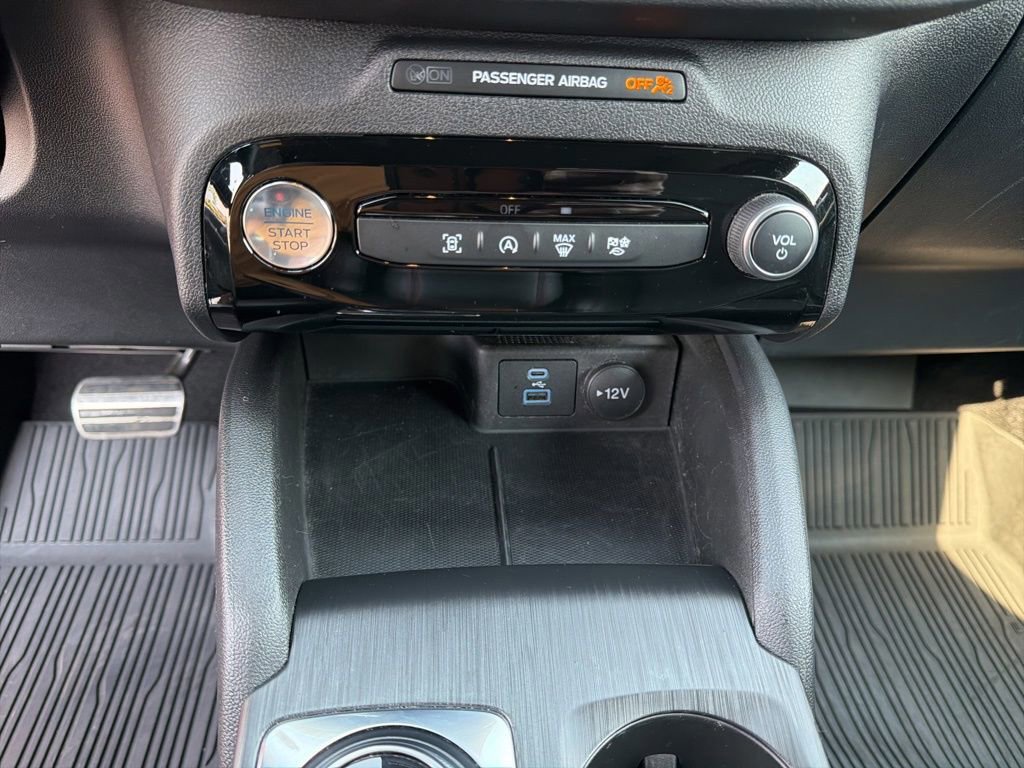 Certified 2023 Ford Escape ST-Line w/ Tech Pack #1 image 27