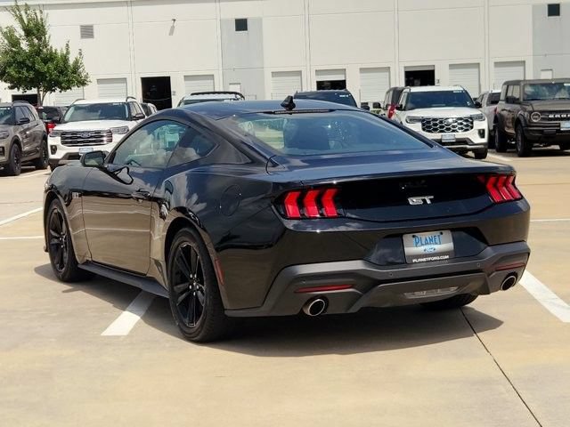 Certified 2026 Ford Mustang GT RWD image 9