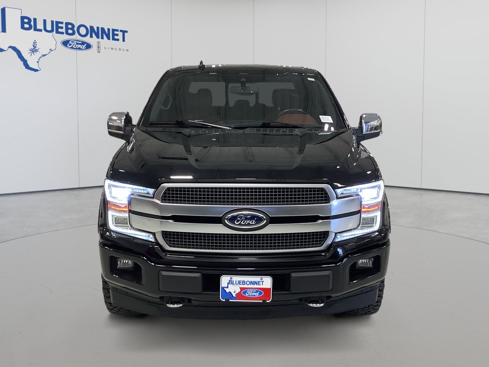 Certified 2020 Ford F150 Platinum w/ Equipment Group 701A Luxury AWD/4WD image 2