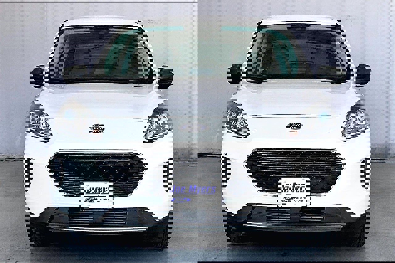 Certified 2022 Ford Escape SE w/ Convenience Package image 2