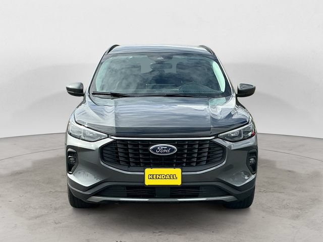 Certified 2025 Ford Escape Platinum AWD/4WD image 2